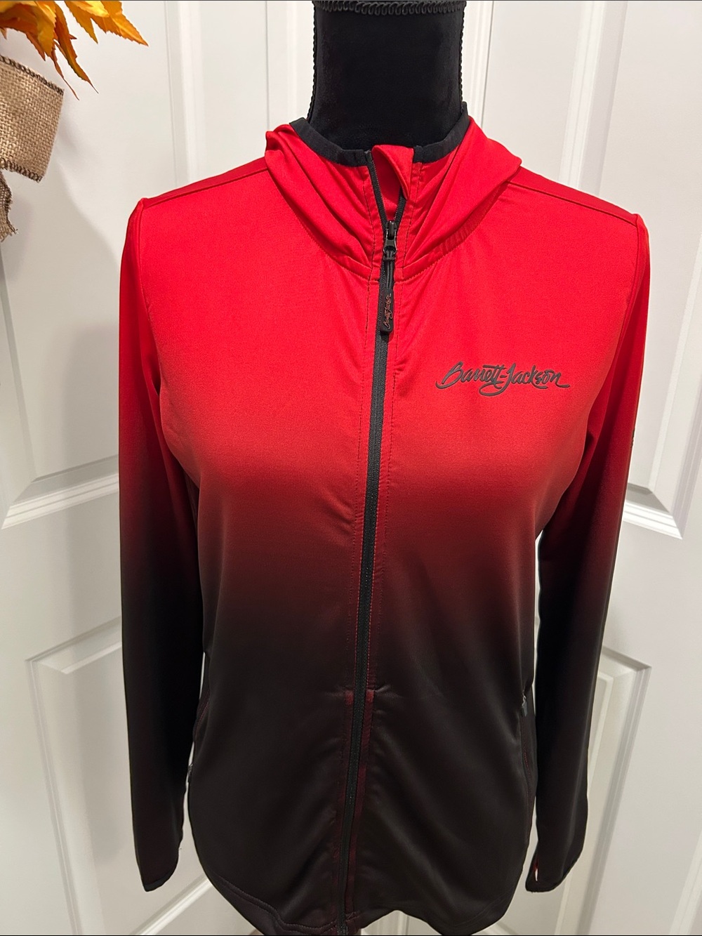 Barrett Jackson Women’s Red to Black Ombre Hooded Full-Zip Light Jacket Small